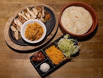 Tavuklu Fajita