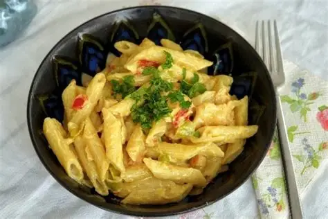 Kremalı Mantarlı Penne